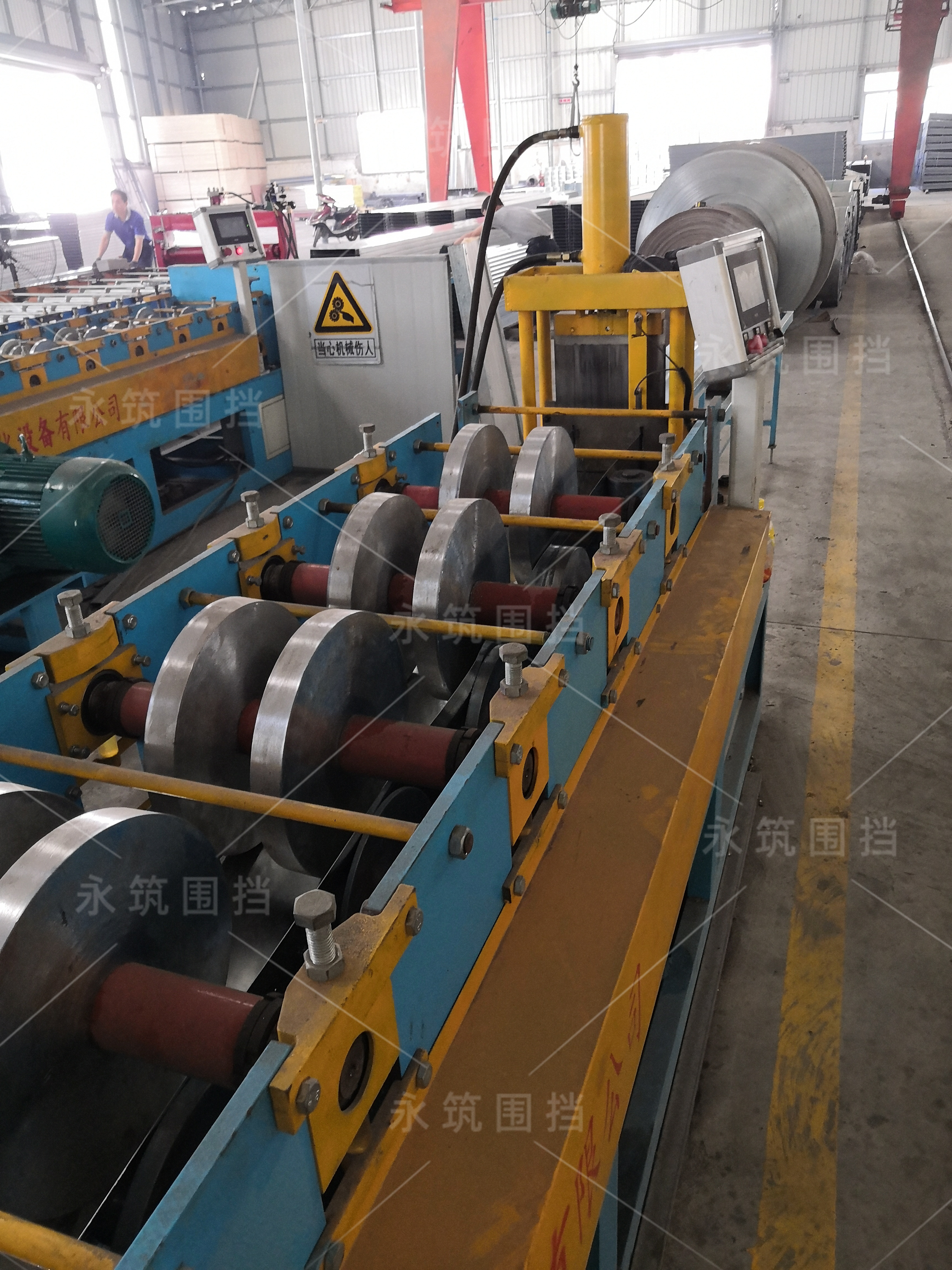 立柱折彎機(jī)